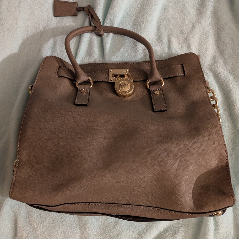 Michael Kors Tan Shoulder Bag with Gold Accents